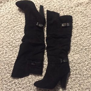 Knee High Black High Heeled Boots